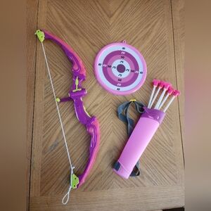 Girls Archery bow and arrow plastic set With Target